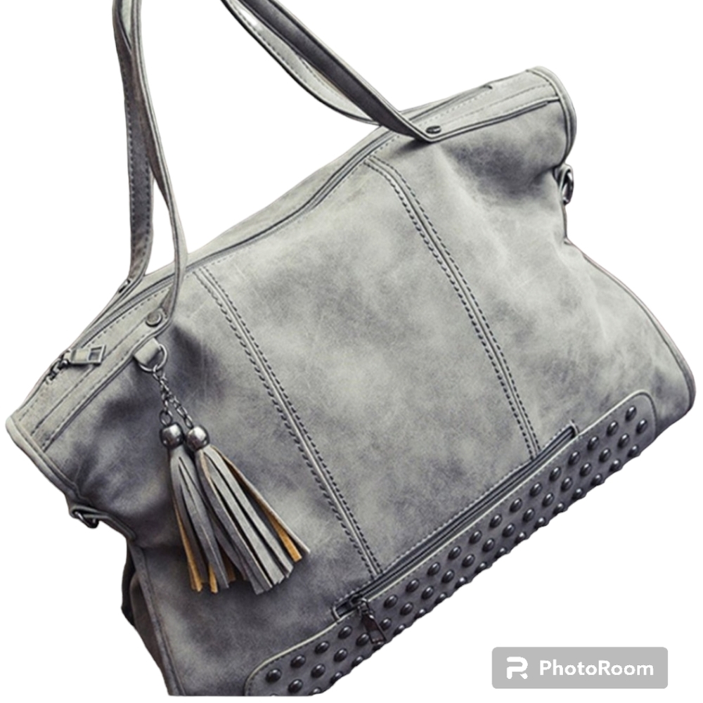 GREY STUDDED PURSE- NWT - Picture 2 of 3